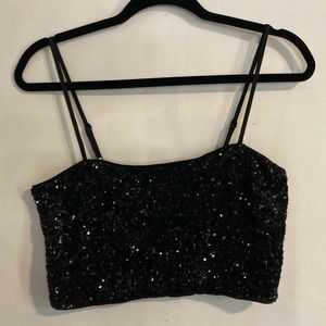 EXPRESS| Sequin crop top